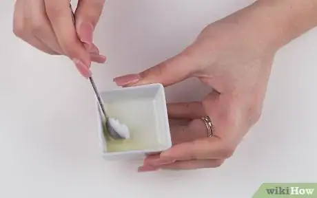 Image titled Make Lips Plumper (Cinnamon Method) Step 8