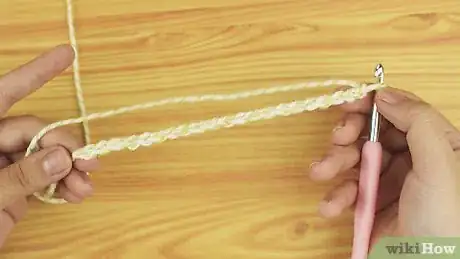 Image titled Crochet Mittens Step 1