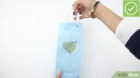 Image titled Make a Gift Bag Step 32