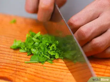 Image titled Freeze Herbs Step 9