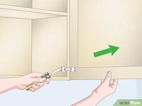 Image titled Glaze a Cabinet Step 4