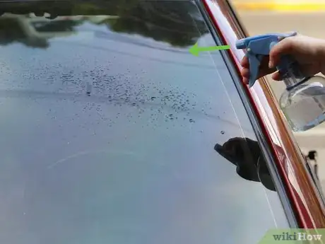Image titled Remove Windshield Streaking Step 2