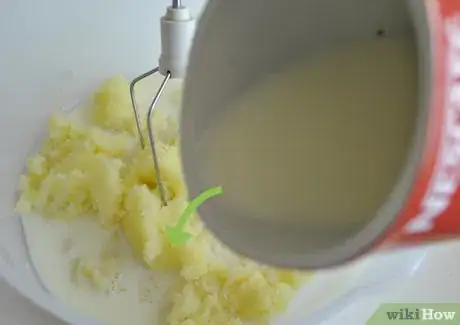 Image titled Make Pull Apart Potato Rolls Step 4