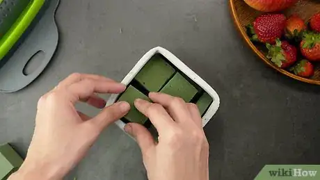 Image titled Make an Edible Bouquet Step 7