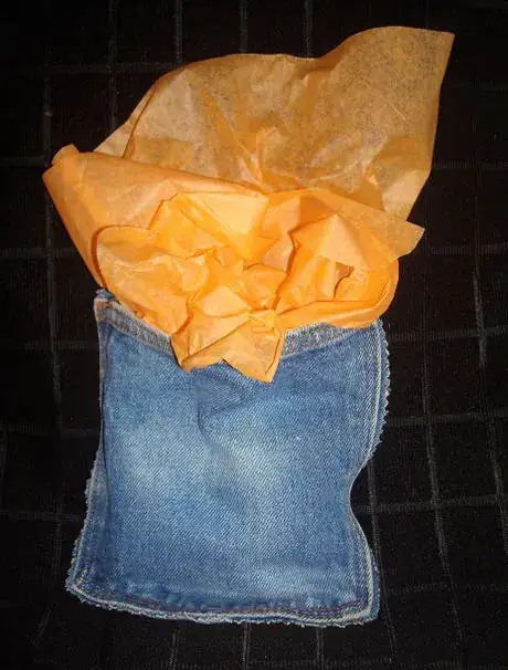 Image titled Gift wrapper