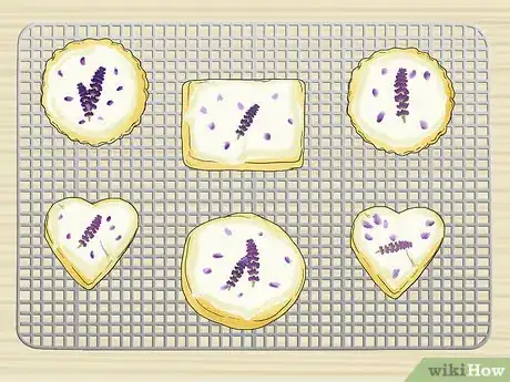 Image titled Decorate Baked Goods with Edible Flowers Step 5