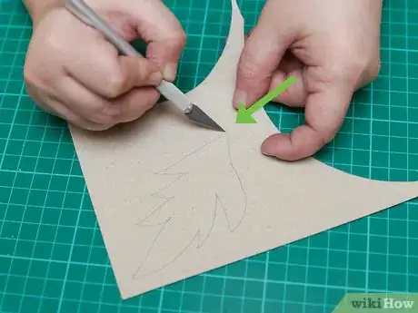 Image titled Make a Paper Wreath Step 7