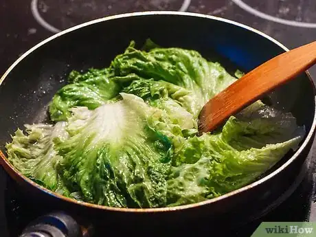 Image titled Cook Escarole Step 4