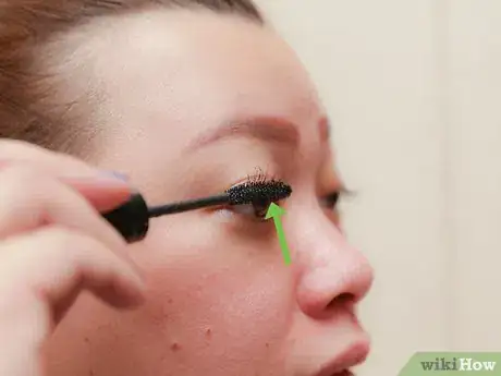 Image titled Make Your Eyelashes Look Longer Without the Expensive Mascaras Step 5