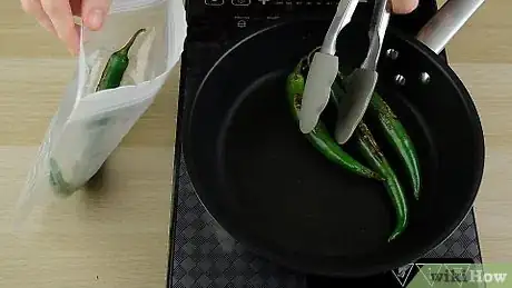 Image titled Roast Hatch Chiles Step 4