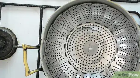 Image titled Sterilize Bottles Step 6