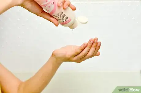 Image titled Lighten Hair Naturally With Honey Step 5