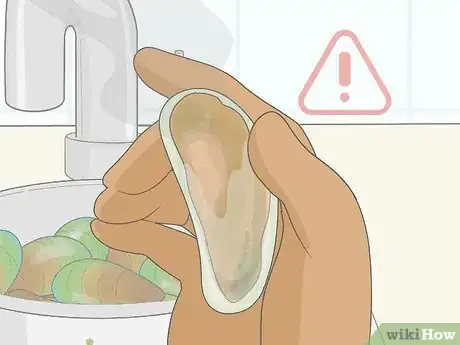Image titled Eat Raw Mussels Step 10