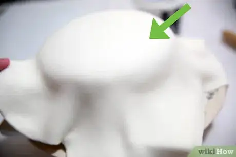 Image titled Roll Fondant Step 9