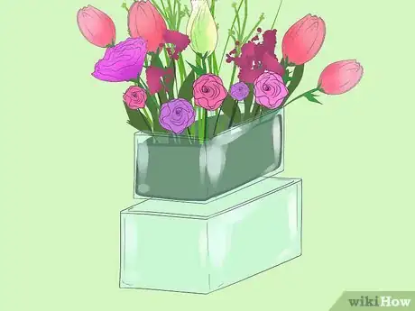 Image titled Make a Citrus Slice Centerpiece Step 6