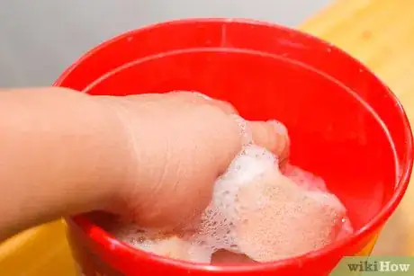 Image titled Clean Blinds Step 4Bullet2