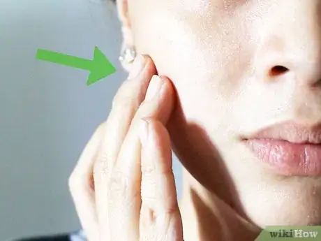 Image titled Use Jojoba Oil for Acne Step 11