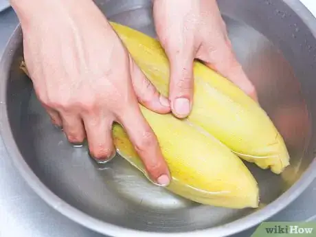 Image titled Grill Corn on the Cob Step 3