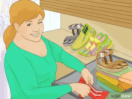 Image titled Pack For Your Honeymoon Step 4