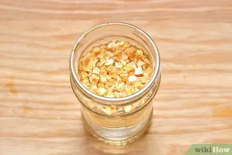 Image titled Reconstitute Dried Garlic Granules Step 3