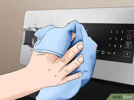 Image titled Clean a Cooktop Step 28