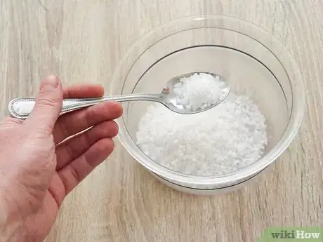 Image titled Make Smelling Salts Step 2