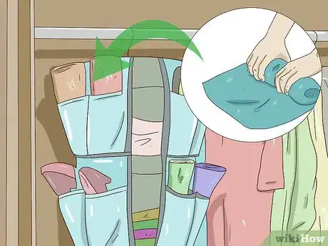 Image titled Keep Your Closet Tidy Step 13