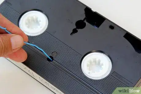 Image titled Make a Videotape Rewinder Step 5