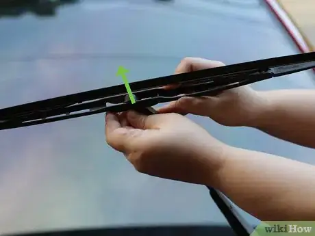 Image titled Remove Windshield Streaking Step 9