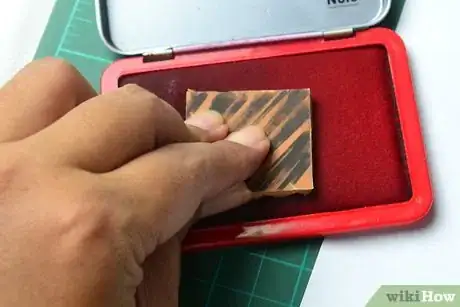 Image titled Make Stamped Wrapping Paper Step 23