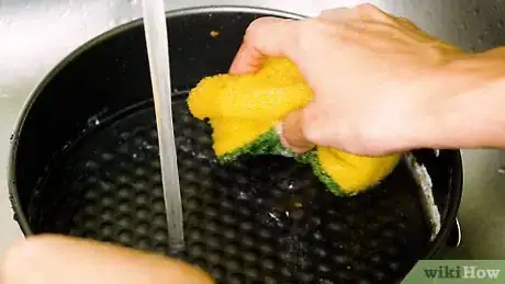Image titled Clean a Cake Pan Step 4