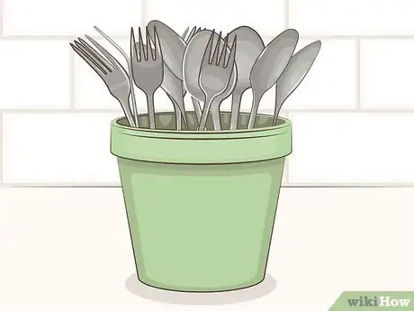 Image titled Store Spoons and Forks Step 4