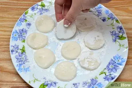 Image titled Make Peppermint Creams Step 9