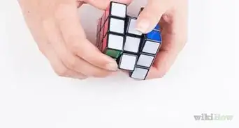Take Apart a Rubik's Cube (3x3)