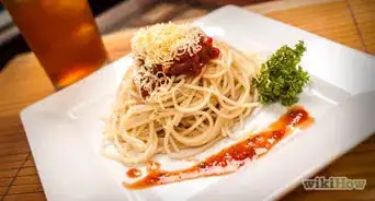 Make a Red Wine Sauce for Pasta