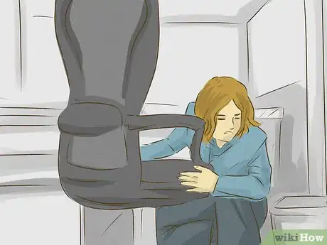 Image titled Survive a Mudslide Step 14