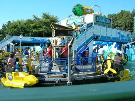 Image titled Legoland  Aquazone Wave Racers