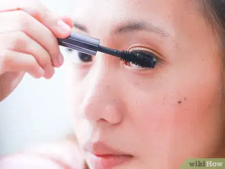 Image titled Start a Makeup Collection Step 5