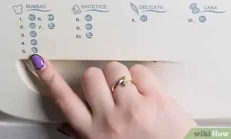 Image titled Soak Clothes Step 5