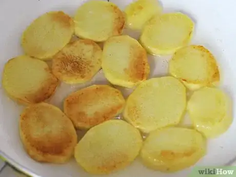 Image titled Make Fennel, Broccoli and Potato Bake Step 4