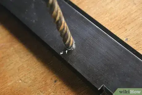 Image titled Make Your Own Roof Crossbars Step 2