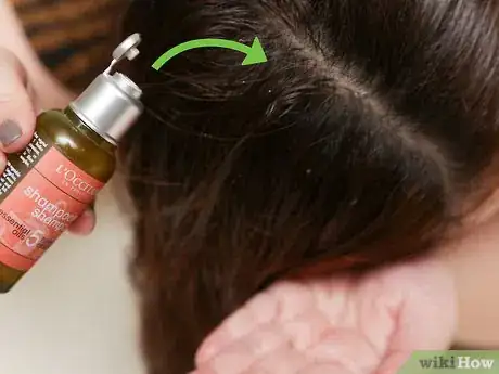 Image titled Deal With Frizzy Hair Step 2