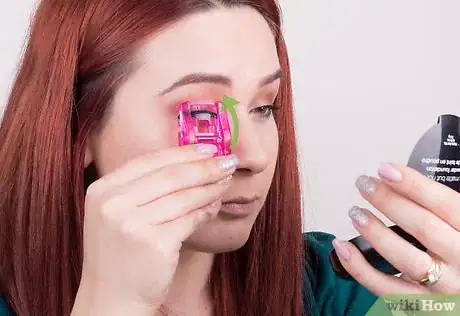 Image titled Do Winged Eyelashes Step 2