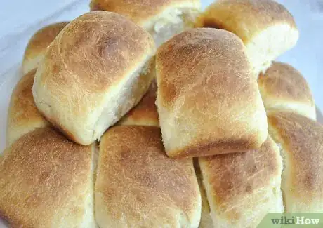Image titled Make Pull Apart Potato Rolls Step 16