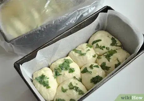 Image titled Make Pull Apart Garlic Bread Step 5