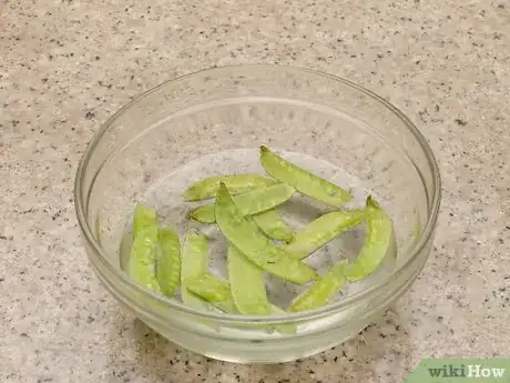 Image titled Clean Snap Peas Step 13