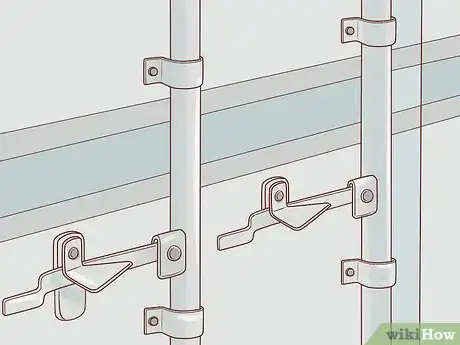 Image titled Transport a Horse Step 10