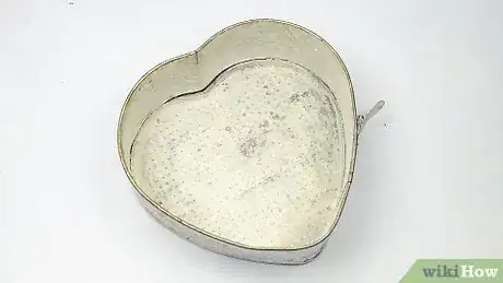 Image titled Decorate a Christmas Cake Step 2