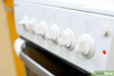 Image titled Make a Vegetarian Philly Cheesesteak Step 4