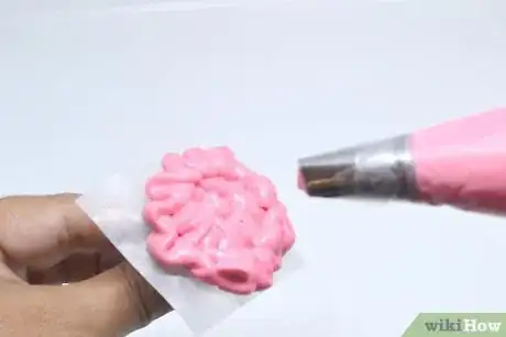 Image titled Make Icing Flowers Step 19